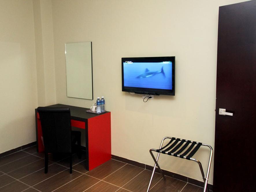 Est Penang Otel Bayan Lepas Dış mekan fotoğraf